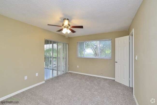 Bedroom - Lakeridge at the Moors