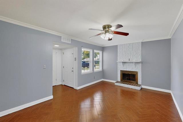 Foto del edificio - 126 Brookwood Dr