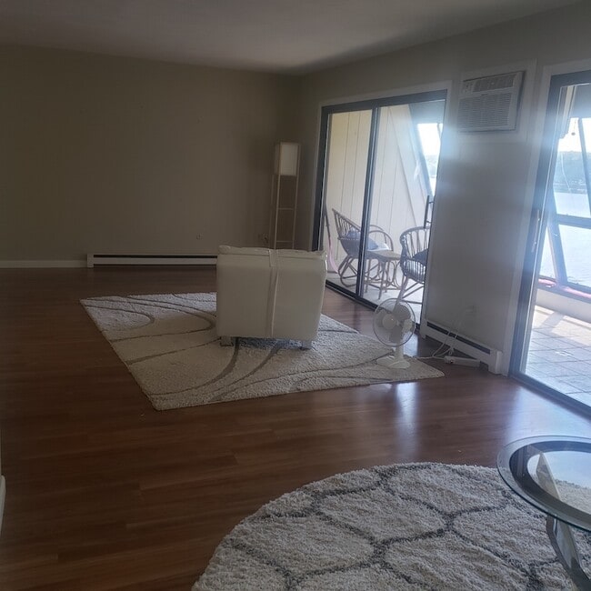 Building Photo - 11 Eaglehead Ter