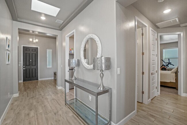 Building Photo - 13432 Emerald Rose Ct
