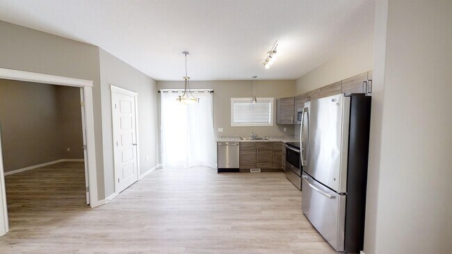 Photo du bâtiment - 8065 91 St