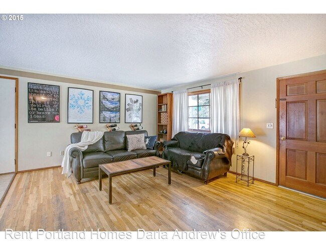 Foto del edificio - 3 br, 1 bath House - 17956 SW Sandra Lane
