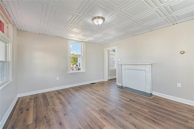 Foto del edificio - 212 Penn St