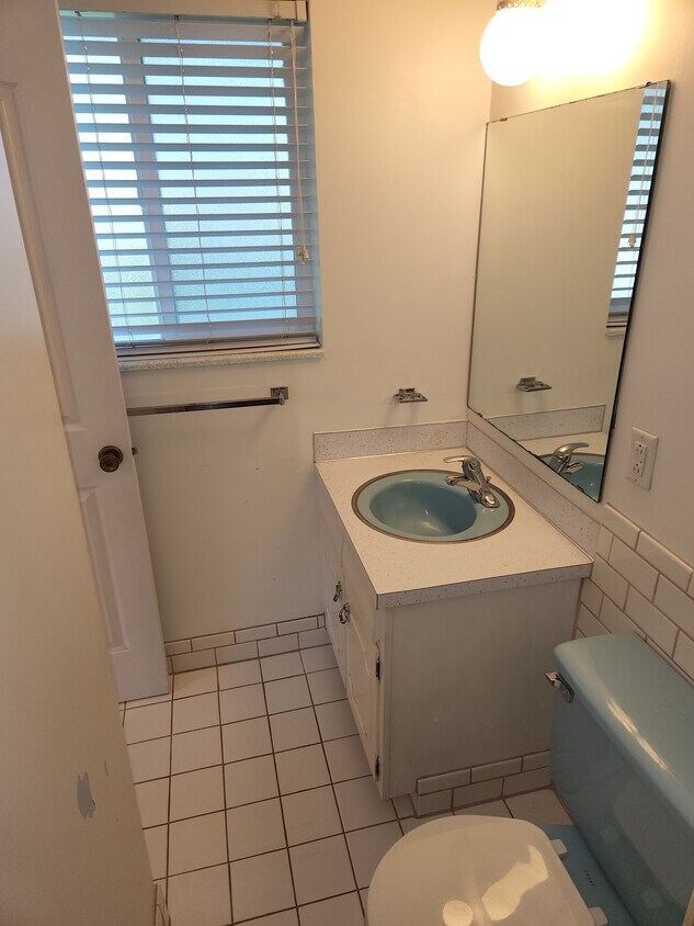 Primary Photo - 7458 S 1980 E