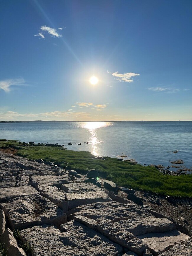 Foto del edificio - 459 Ocean Ave