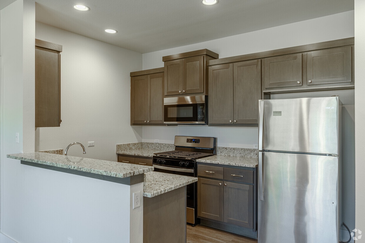 Primary Photo - Windermere Parke Garden Villas