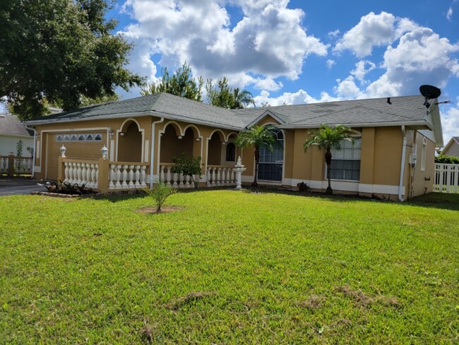 Building Photo - 1614 Liggins Ave
