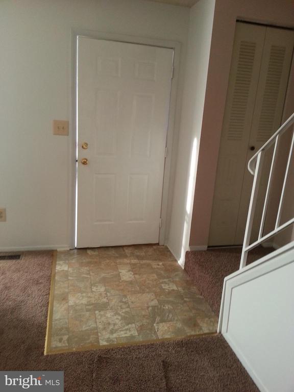 Foto del edificio - 923 Pentwood Ct