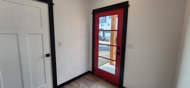 Building Photo - 2979 Fen Way
