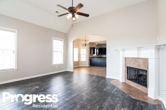Foto del edificio - 8853 Bishop Ln