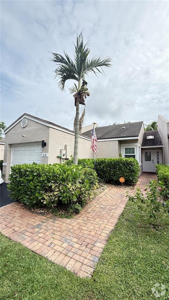 Building Photo - 1116 NW 50th Dr