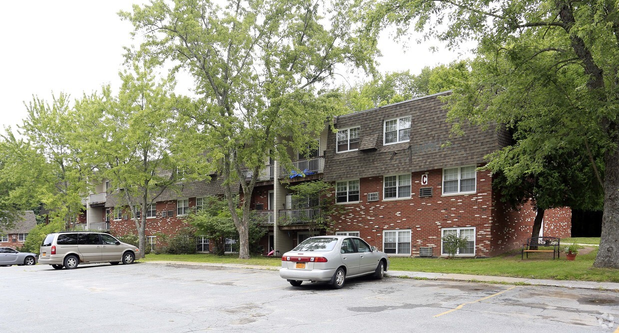 Foto principal - Colonial Hills Apartments