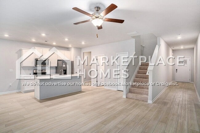 Building Photo - 400 Payne Dr