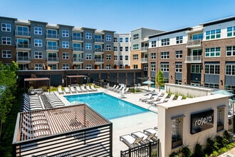 Building Photo - Rosera Wesmont