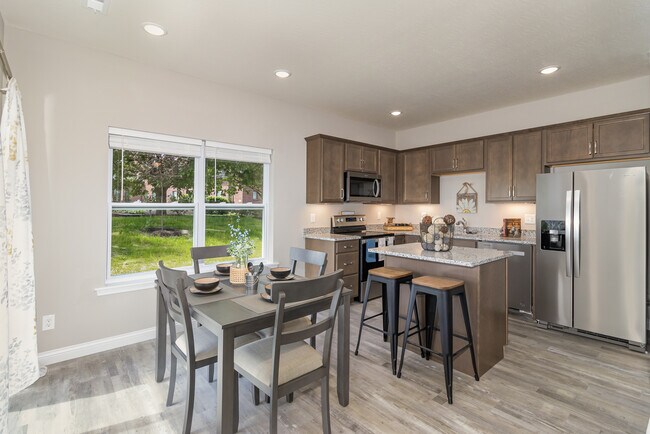 Photo - 2305 Point Pl Townhome