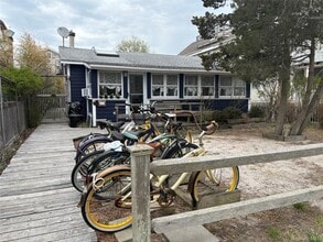 Building Photo - 177 Wilmot Rd