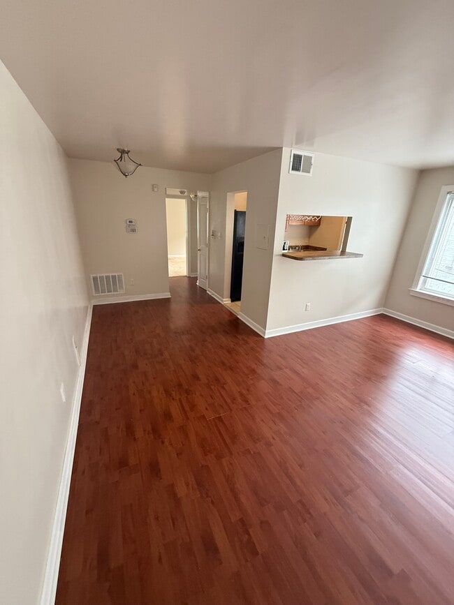 Foto del edificio - 705 Brandywine St SE