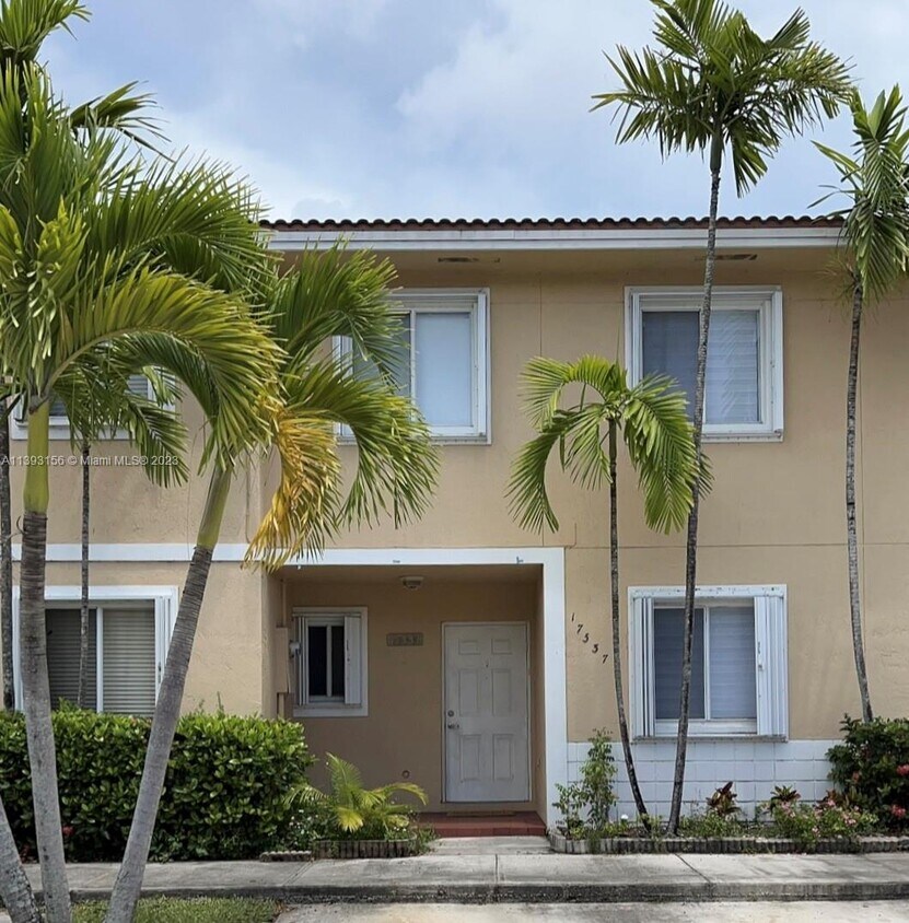 17337 SW 140th Ct, Miami, FL 33177 Townhome Rentals in Miami FL