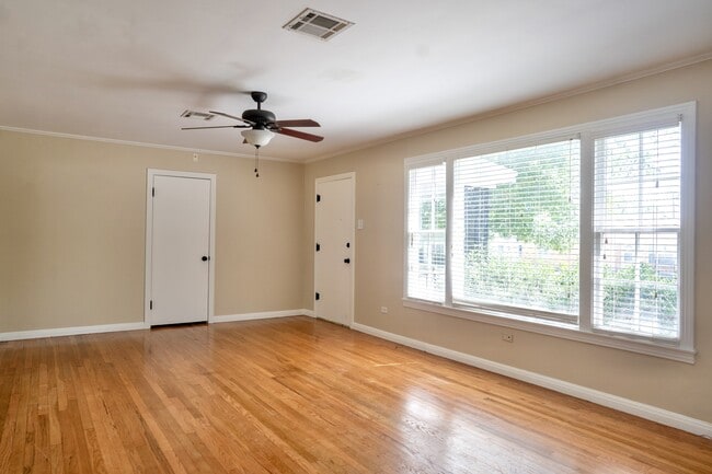 Building Photo - 1117 N 44th St