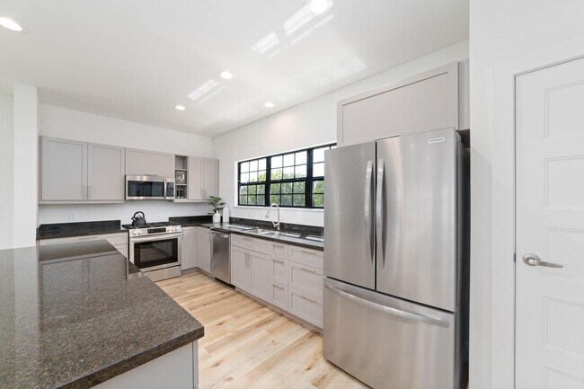 Foto del edificio - 11936 N Hoa Sen Cir