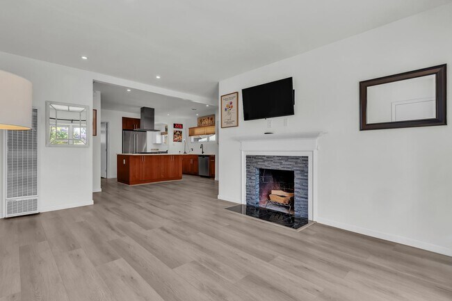 Foto del edificio - 6415 W 87th St