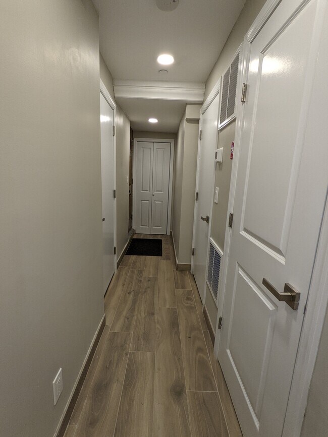 Foto del edificio - 8925 75th Ave