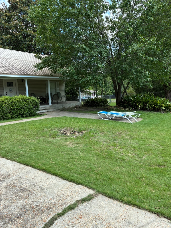 Foto del edificio - 2131 E Cottonwood Rd