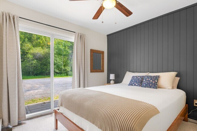 Foto del edificio - Charming 3BR House in Hunter