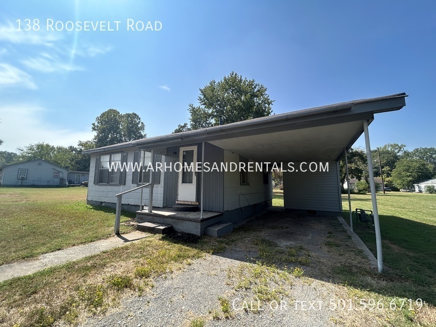 Primary Photo - 138 Roosevelt Road | $695 | 2 beds, 1 full...
