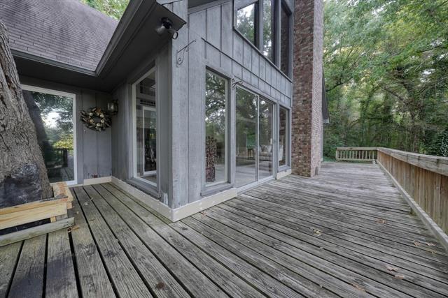Building Photo - 203 Hideaway Lane Central