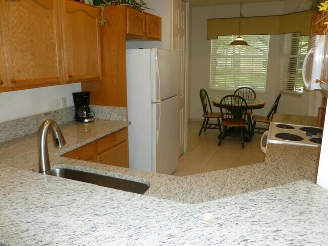 Foto del edificio - 9316 Wentworth Ln