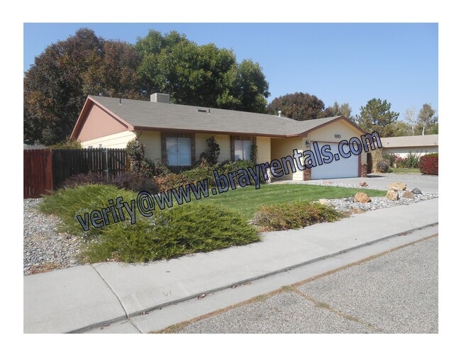 639 Avalon Dr, Fruitvale, CO 81504 House Rental in Fruitvale, CO