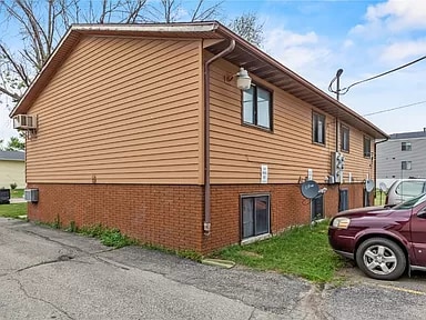 Building Photo - 245 Clymer Rd