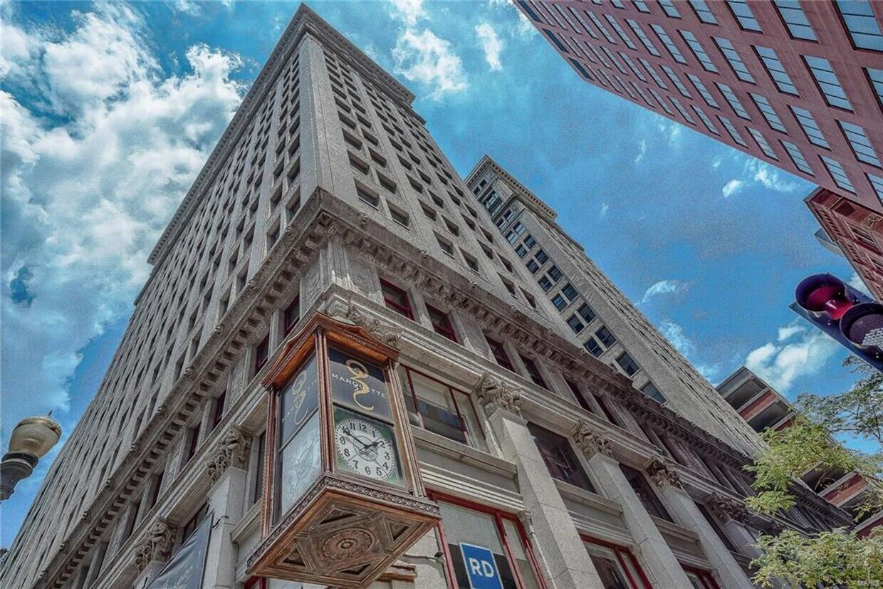 Primary Photo - 314 N Broadway