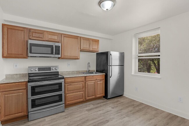 Foto del edificio - 2335 Lauretta Ave
