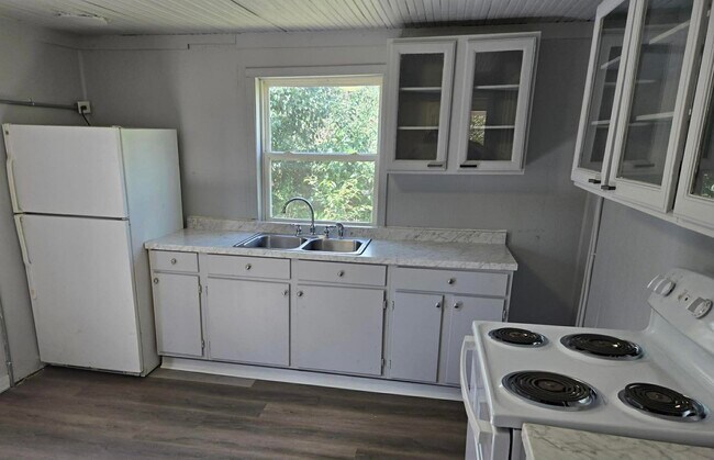 Foto del edificio - 78 McCorkle St