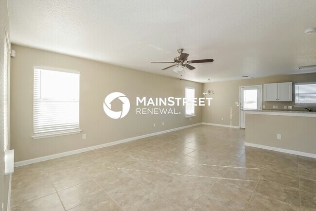 Foto del edificio - 3 Bedroom Pet-Friendly Home in San Antonio, TX with Main Street Renewal