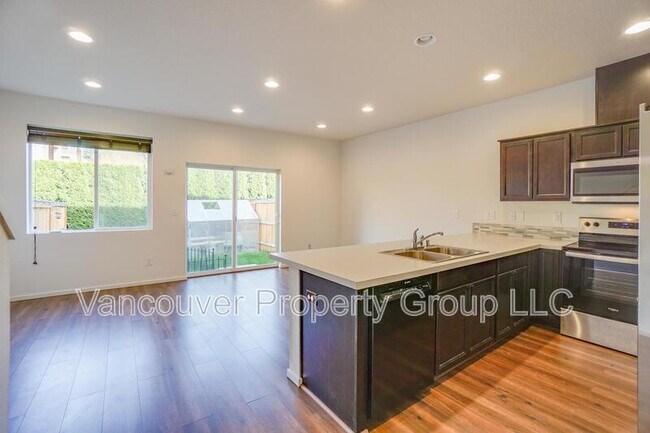 Foto del edificio - 2153 NE 118th Pl