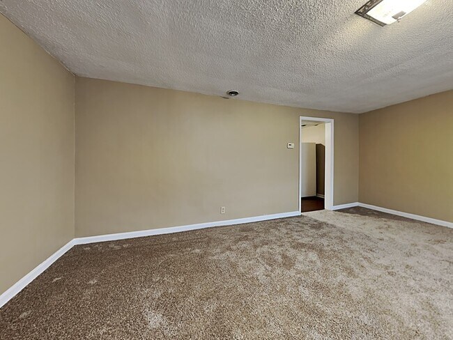 Foto del edificio - 812 W Smith Valley Rd