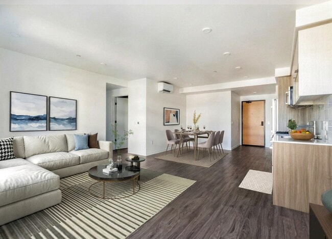 Building Photo - Boardwalk