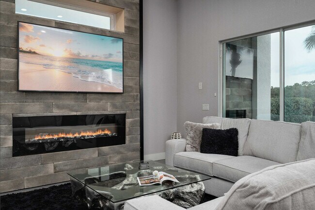 Building Photo - 748 Desert Mountain Ct