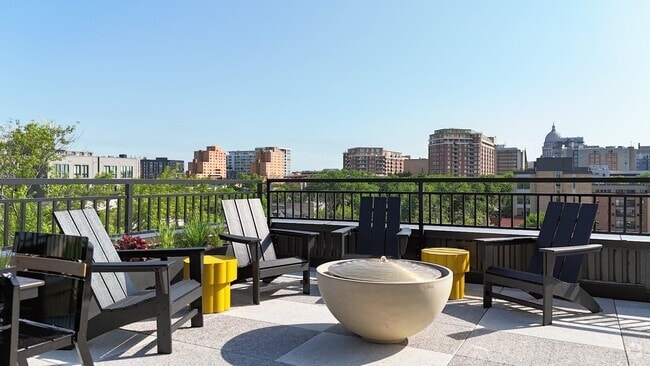 Rooftop Terrace - Virtue