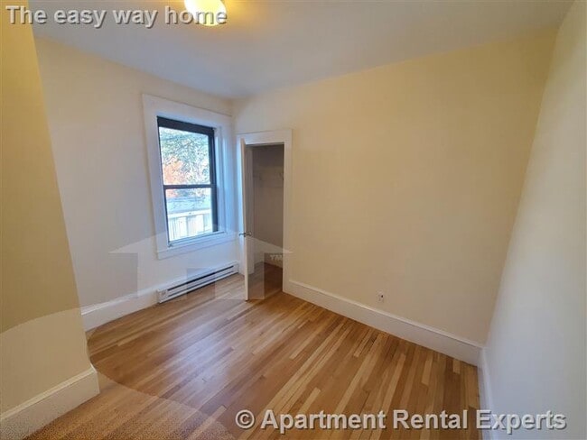 Building Photo - 991 Massachusetts Ave