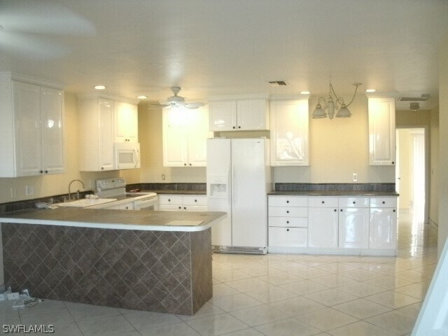 Primary Photo - 105-107 SE 23rd Pl