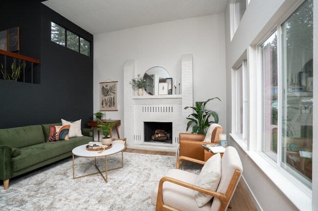 Foto del edificio - 1219 37th St Ct NW