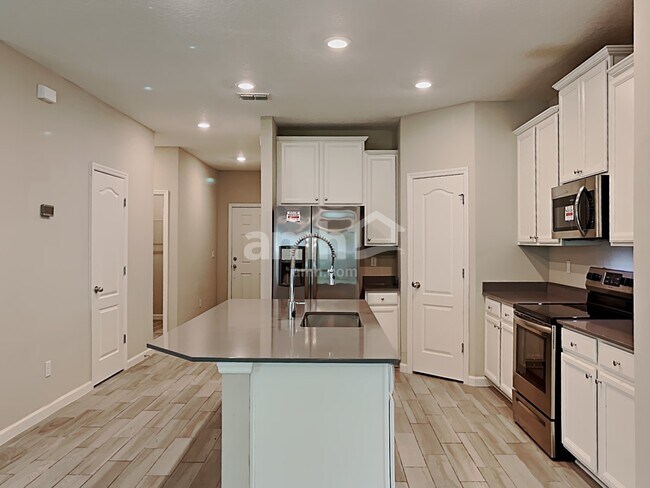 Foto del edificio - 16173 Alison Creek Dr