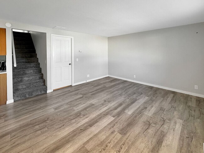 Foto del edificio - 7053-7055 W Ustick Rd