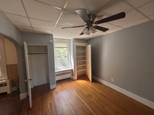 Foto del edificio - *** Studio Apartment for Rent – Historic B...