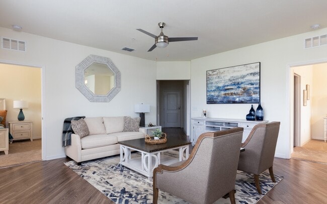 Building Photo - The Oaks on the Lake Upscale 55+ Apartments
