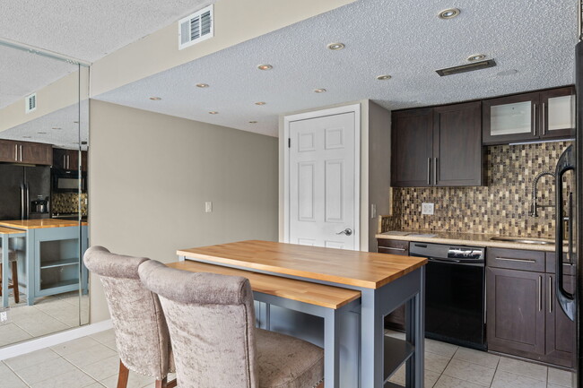 Foto del edificio - 1107 1st St S